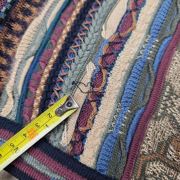 Tundra Men's Vintage Knit Coogi Style Crewneck Sweater Textured L 90s - Picture 11 of 14